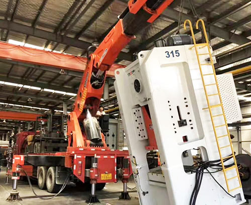 涿鹿县提升工作效率，选择优质折臂吊租赁服务