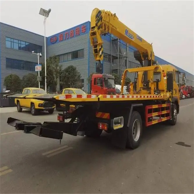 涿鹿县附近小随车吊出租电话，轻松解决搬运烦恼