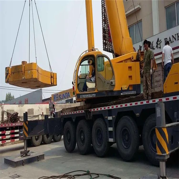 涿鹿县当地吊车出租|机器吊装|75吨|工厂搬迁服务